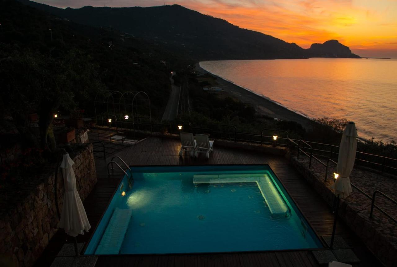 Beach Of Eden Cefalu' Exterior photo